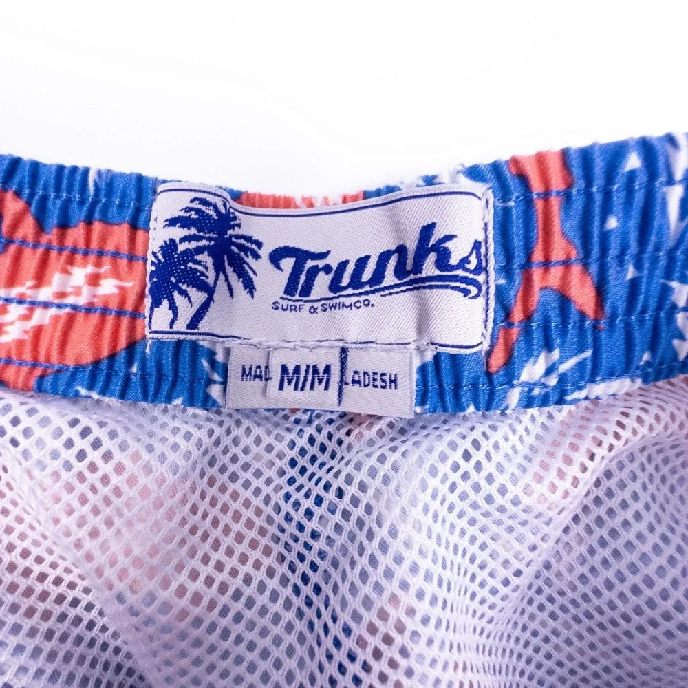 Trunks Surf & Swim Co. Men's Medium Swim Trunks‎ Sharks Blue